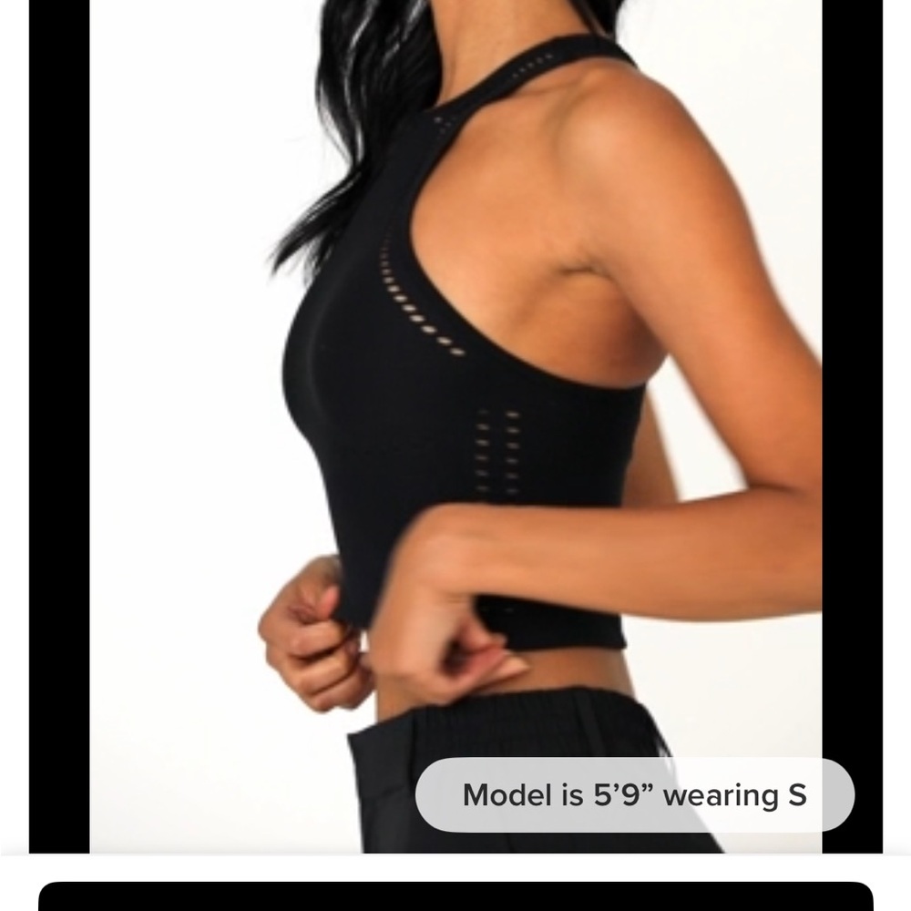 Alo Black Racerback Tank Top size large Alo yoga Pilates walk hike spinning - Picture 10 of 11